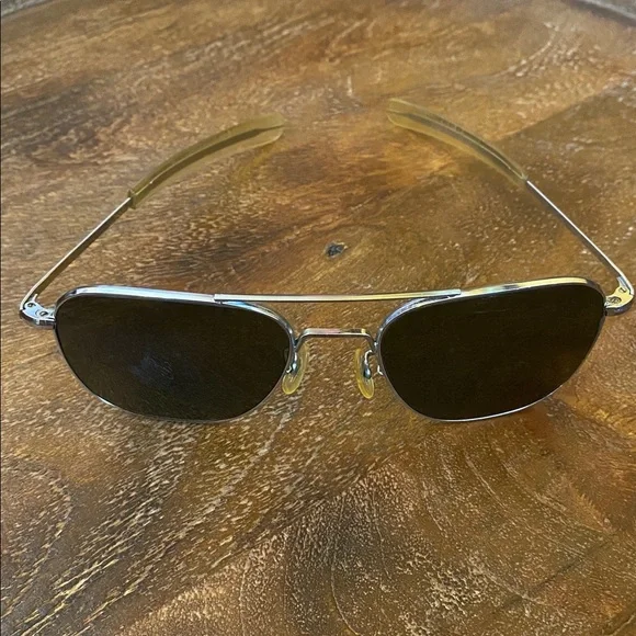 Randolph Engineering USA Inc Military Standard Aviator Sunglasses *Vintage* 🕶️